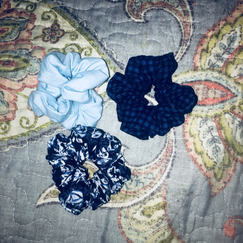 Blue Scrunchies Bundle